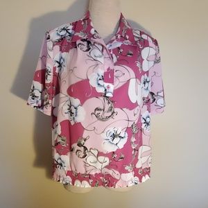 🌟 3 for $15 Deal! 🌟Floral shirt blouse top with shoulder pads